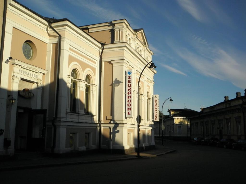 Haminan Seurahuone Hotel Exterior photo